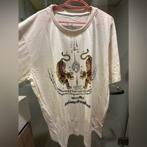 Men’s Graphic Tee Sz XL